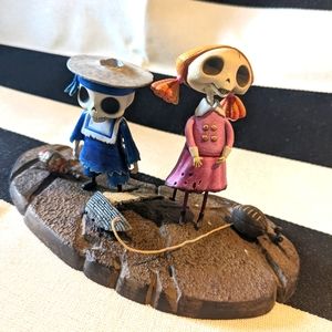 Tim Burton Corpse Bride Skeleton Boy and Girl + spider and worm figure set